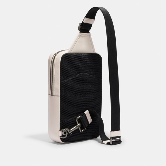 NWT Coach Outlet Sullivan Pack In Signature Leather - Picture 2 of 5